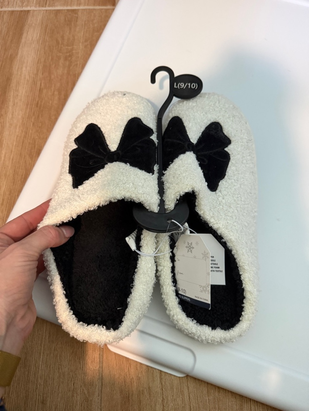 Cozy White & Black Bow Slip-On Slippers